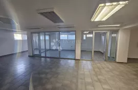 Viškovo, pp 280 m2 - NOVO u ponudi, Viškovo, Gewerbeimmobilie