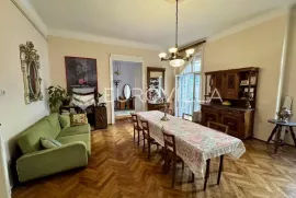 Rijeka, Centar, ekskluzivan šesterosoban stan 200 m2, Rijeka, Daire