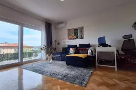 Opatija, Lovran - komforan stan od 124 m2, Lovran, Wohnung