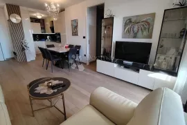 LUKSUZNA NOVOGRADNJA SA PANORAMSKIM POGLEDOM, Opatija, Appartement