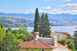 Opatija-centar, moderan 2S+DB, bazen,2 parking mjesta, Opatija, Flat