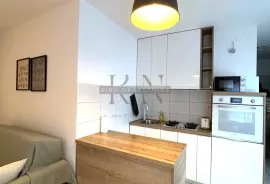 ZAGREB-OTOK-SV.KLARA-SLOBOŠTINA-ODLIČAN DVOSOBAN STAN SA TERASOM, Zagreb, Appartement