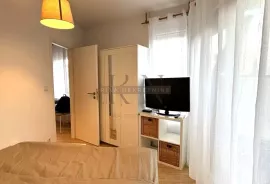 ZAGREB-OTOK-SV.KLARA-SLOBOŠTINA-ODLIČAN DVOSOBAN STAN SA TERASOM, Zagreb, Appartement