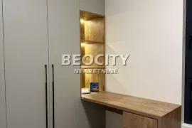 Voždovac, Lekino brdo, Banjalučka, 3.0, 90m2, Voždovac, Apartamento