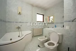 Sopot, Sopot (mesto), Dositejeva, 40.0, 1500m2, Sopot, Poslovni prostor