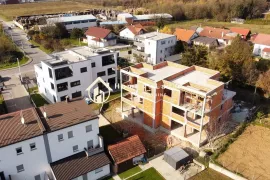 Sesvete,Novaki 4-soban (S2Z3)106m2 s parkingom,spremištem i balkonom, Zagreb, Appartamento