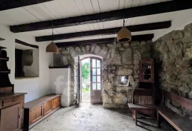 IZUZETNA INVESTICIJSKA PRILIKA - 6 KUĆA S POGLEDOM NA MORE I BAZENOM, Opatija - Okolica, Casa