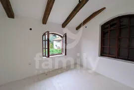 IZUZETNA INVESTICIJSKA PRILIKA - 6 KUĆA S POGLEDOM NA MORE I BAZENOM, Opatija - Okolica, Casa