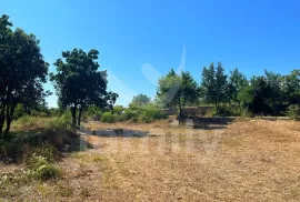 GRAĐEVINSKO ZEMLJIŠTE SA POGLEDOM NA MORE, Marčana, Terra