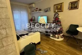 Zemun, Gornji grad, Banatska, 1.5, 34m2, Zemun, Stan