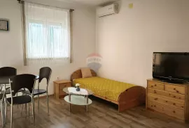 Veli Vrh, Pula, stan površine 31 m², Pula, Kвартира