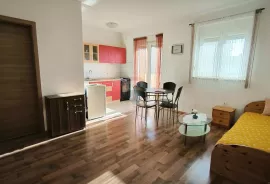 Veli Vrh, Pula, stan površine 31 m², Pula, Kвартира