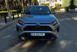 ავტომობილების გაქირავება