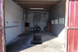 ქირავდება ბოქსი, ავტოფარეხი 