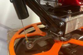 ნედლი ბეტონის საპრიალებელი ვერტალიოტი