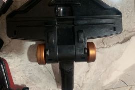 მტვერსასრუტის თავაკები