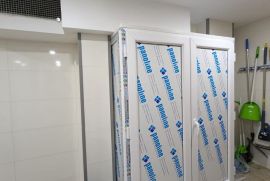 ყინვაგამძლე კარადა. მეტალო პლასმასის კარადა.აივნის