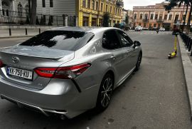 ავტომობილების გაქირავება