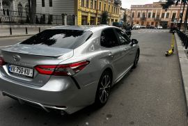 ავტომობილების გაქირავება