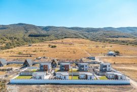 იყიდება, უძრავი ქონება, მიწის ნაკვეთები