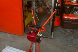 ბეტონის სტიაშკის სასწორებელი ვიბრო რეიკა