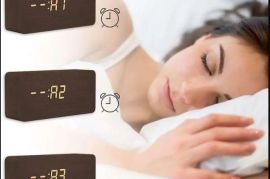 ხის ციფრული მაღვიძარა LED მაგიდის საათი ტემპერატურ