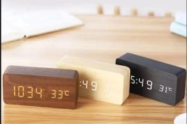 ხის ციფრული მაღვიძარა LED მაგიდის საათი ტემპერატურ