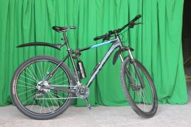 იყიდება გერმანული ველოსიპედი CUBE-კარგი მდგემარეობ