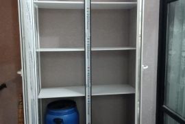 მეტალო პლასტმასისი ცენტრალური ქვაბის შესაფუთი კარა