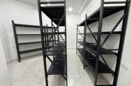 სავაჭრო ინვენტარი, თარო, სტელაჟი, ცალმხრივი