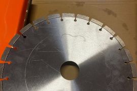 ბეტონი საჭრელი დისკი რკინა ბეტონის საჭრელი დისკი