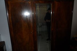 იყიდება