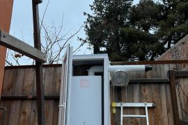 მეტალო პლასტმასის კარადები