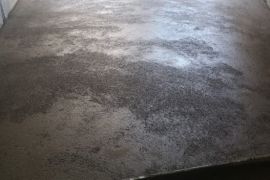 იატაკის მოჭიმვა (სტიაშკა) პომპით