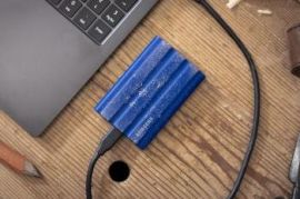 Samsung T7 Shield 2TB, Portable SSD