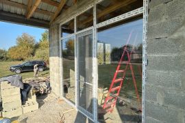 მეტალო პლასმასის კარ ფანჯრები