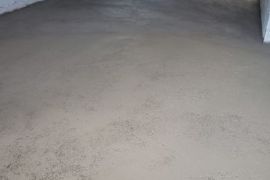 იატაკის მოჭიმვა (სტიაშკა) პომპით