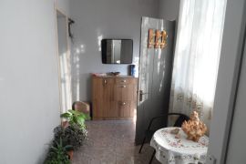 იყიდება, უძრავი ქონება, სახლები/აგარაკები, ნაძალადევი