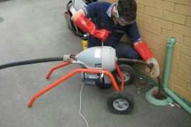 სანტექნიკი გამოძახებით  Santeqniki gamodzaxebit 