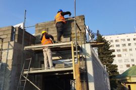 ვაწყობთ ბლოკს