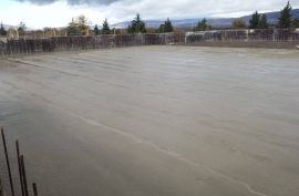 ბეტონის სამრეწველო იატაკი