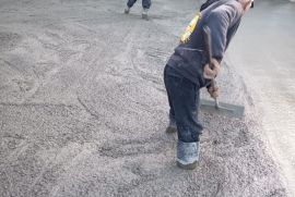 ბეტონის სამრეწველო იატაკი