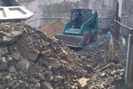 ქირავდება ტექნიკა გამოცდილი ოპერატორებით