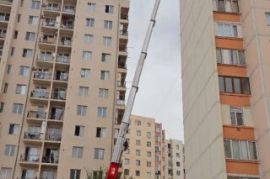 ჟირაფი ამწე ლიფტი 72 მეტრიანი