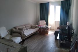 იყიდება