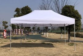 გასაშლელი ტენტი