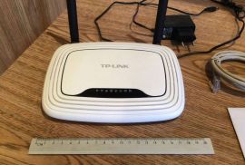 ორანტენიანი 300 Mbps Wi-Fi როუტერი