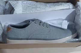Steve Madden -ის ორიგინალი კედები (EU43-44) 'უახლე