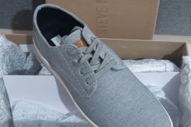 Steve Madden -ის ორიგინალი კედები (EU43-44) 'უახლე