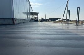 ბეტონის იატაკის მოხვეწა (გაპრიალება)